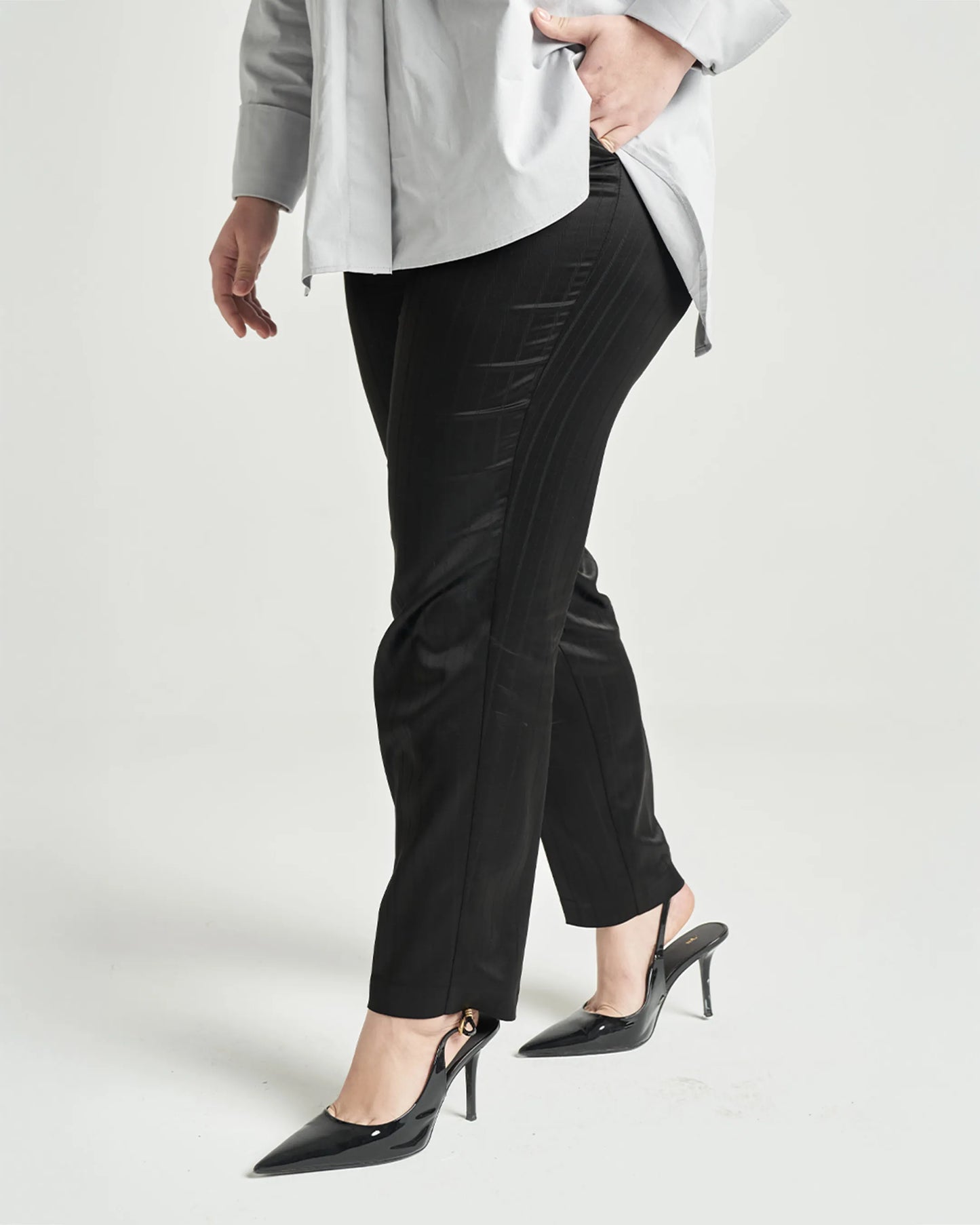 Siyah Kumaş Pantalon